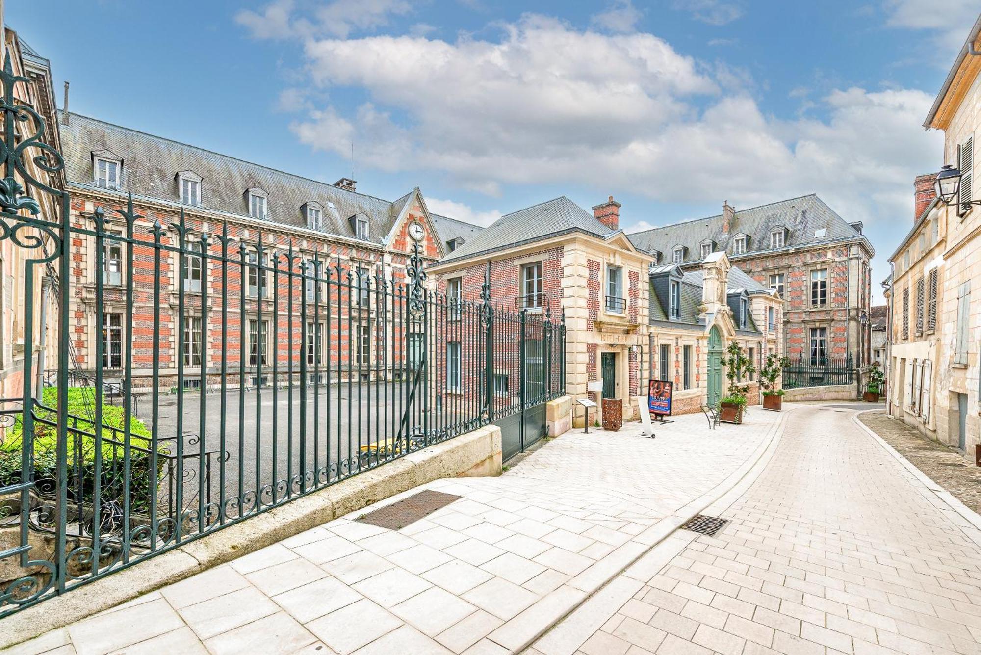 Esope By Kleidos-Ravissant T2 En Plein Centre De Château-Thierry Eksteriør bilde